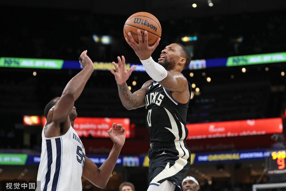 配合更加默 配合更加默