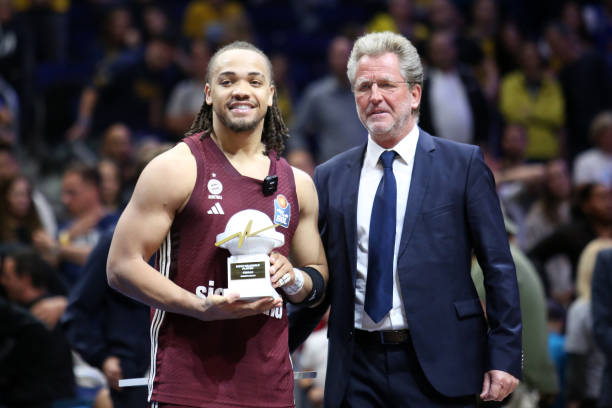 赛季的出色 赛季的出色